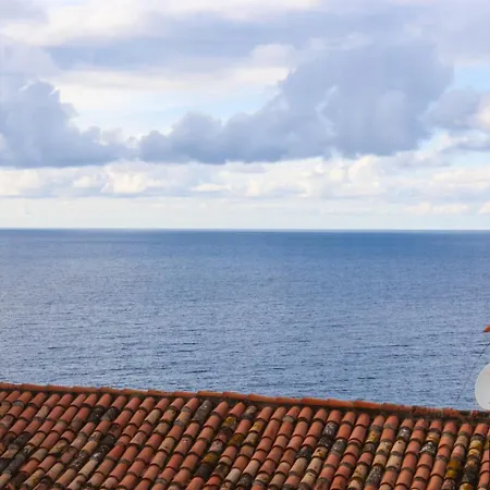 Πανσιόν 4suites